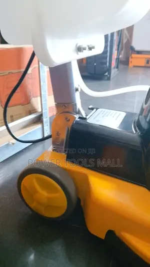 Bison Floor Polisher