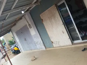 Store for Rent at Mallam Junction-Kokroko
