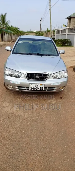 Hyundai Elantra GT 2002 Silver