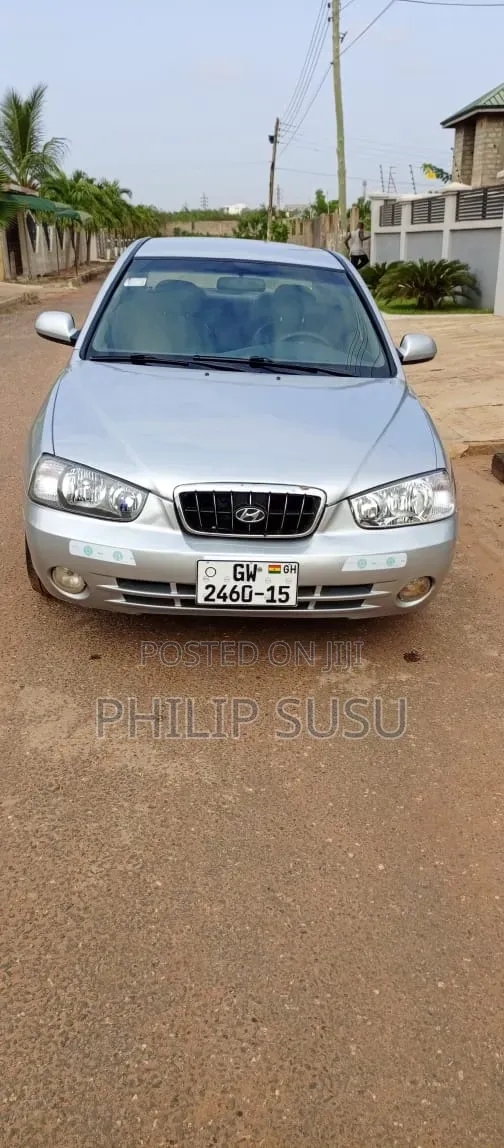 Hyundai Elantra GT 2002 Silver