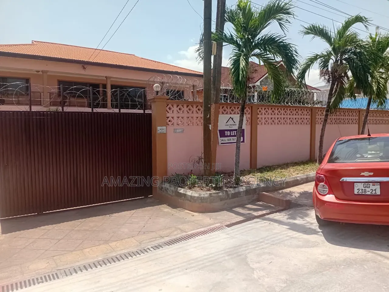 6 Bedroom Apartment for Rent at East Legon