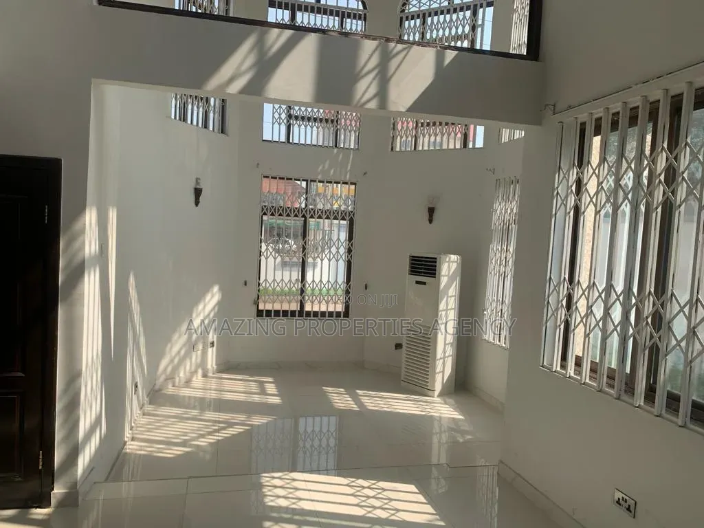 6 Bedroom Apartment for Rent at East Legon