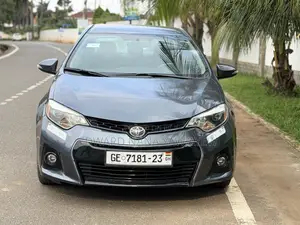 Toyota Corolla S 4dr Sedan (1.8L 4cyl CVT) 2014 Gray
