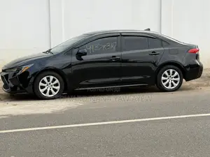Toyota Corolla LE 2020 Black