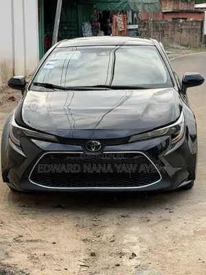 Toyota Corolla LE 2020 Black