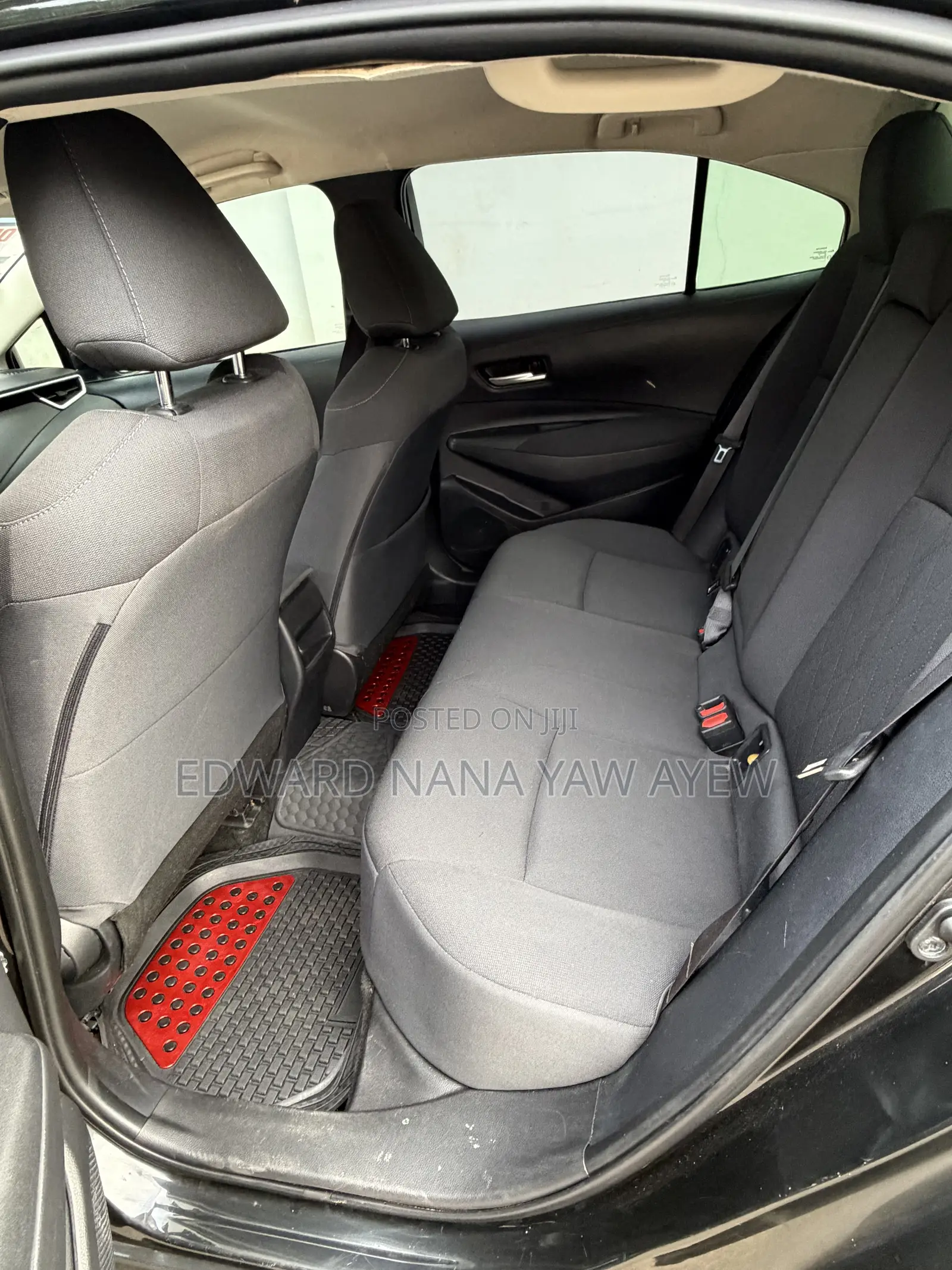 Toyota Corolla LE 2020 Black