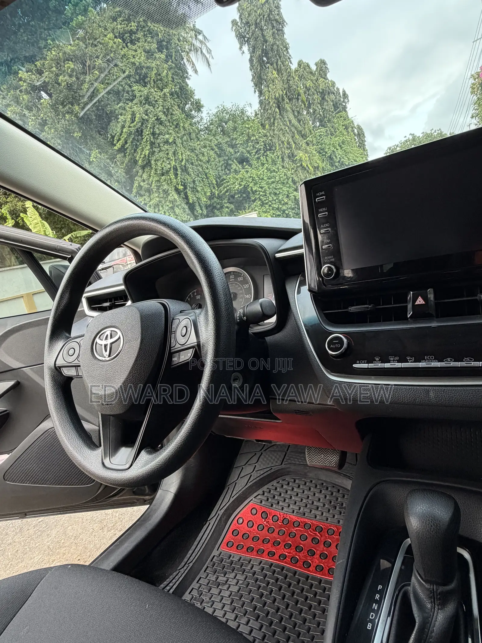 Toyota Corolla LE 2020 Black