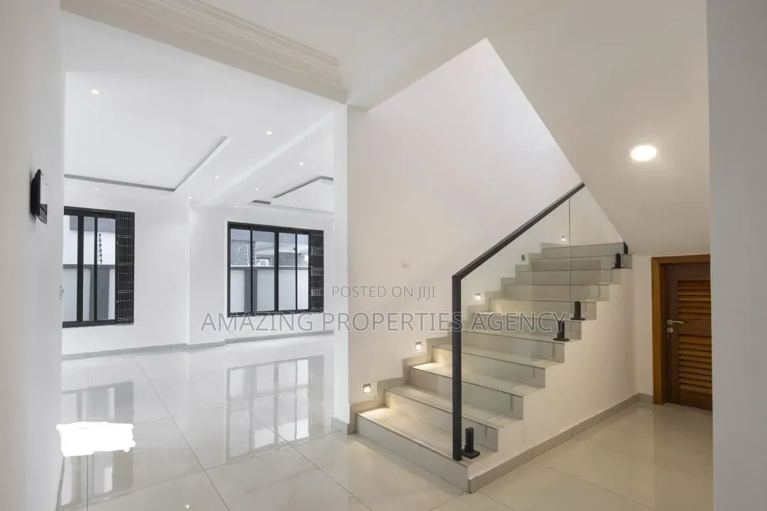4bdrm House in Lashibi Community 17, Baatsona Total for sale