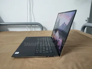 Laptop Dell Precision 5550 16GB Intel Core i7 SSD 500GB