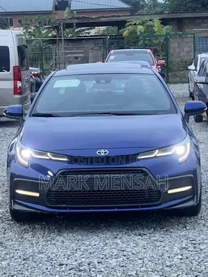 Toyota Corolla 2022 Blue