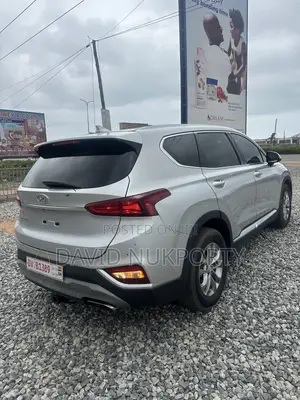 Hyundai Santa Fe 2019 Silver