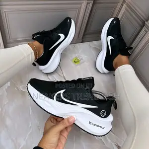 Nike Zoom Sneakers