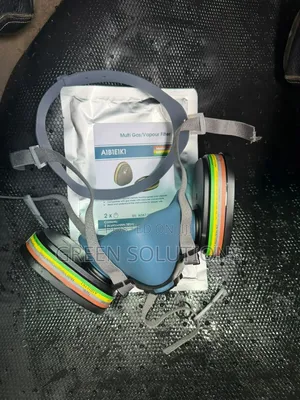 Half Face Mask With A1b1e1k1 Multi Gas/Vapour Filter – Model 809