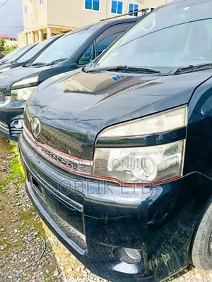 Toyota Voxy 2010 Black