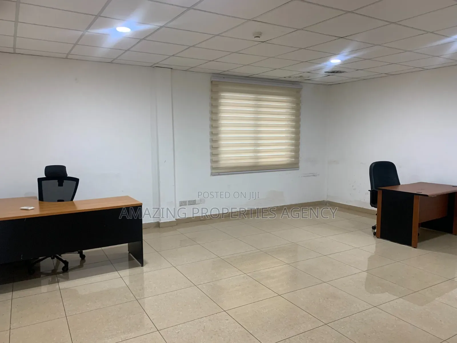 North Ridge Location Near the Nigerian Embassy. 371 SQM