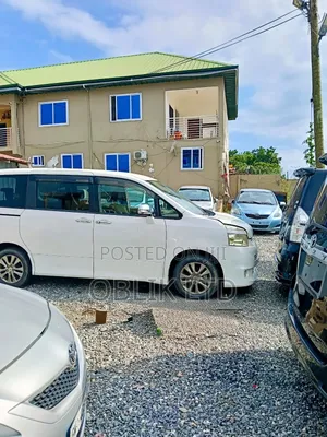 Toyota Voxy 2010 Gray