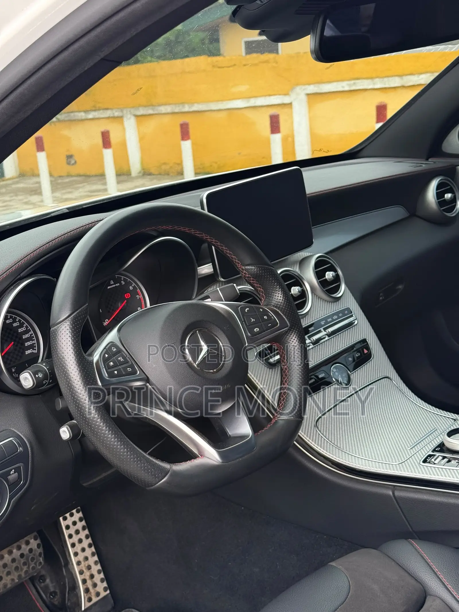 Mercedes-Benz C43 2018 White