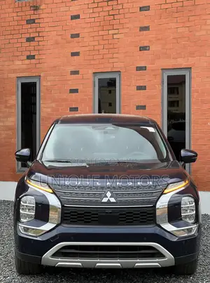 Mitsubishi Outlander SE 2022 Blue