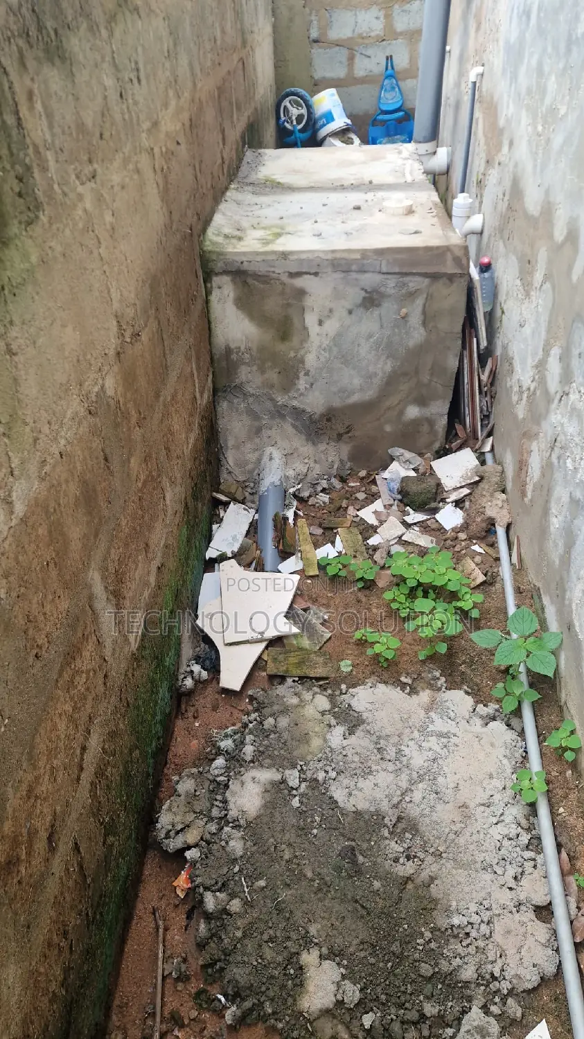 Construction Plumber