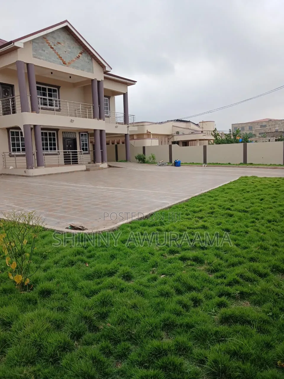 5bdrm House in School Junction for rent