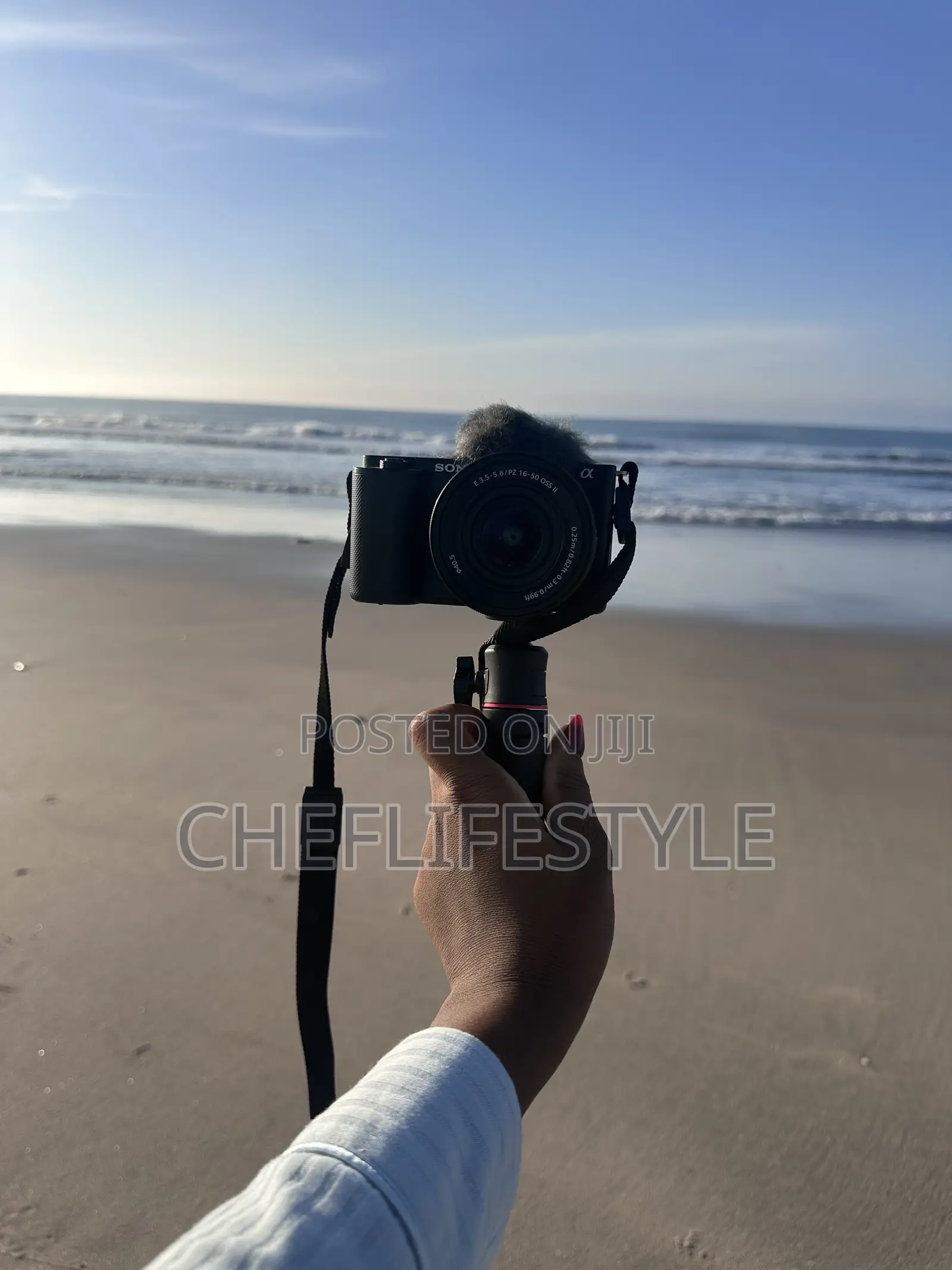 Sony Zv-E10 Mirrorless Camera With 16-50mm