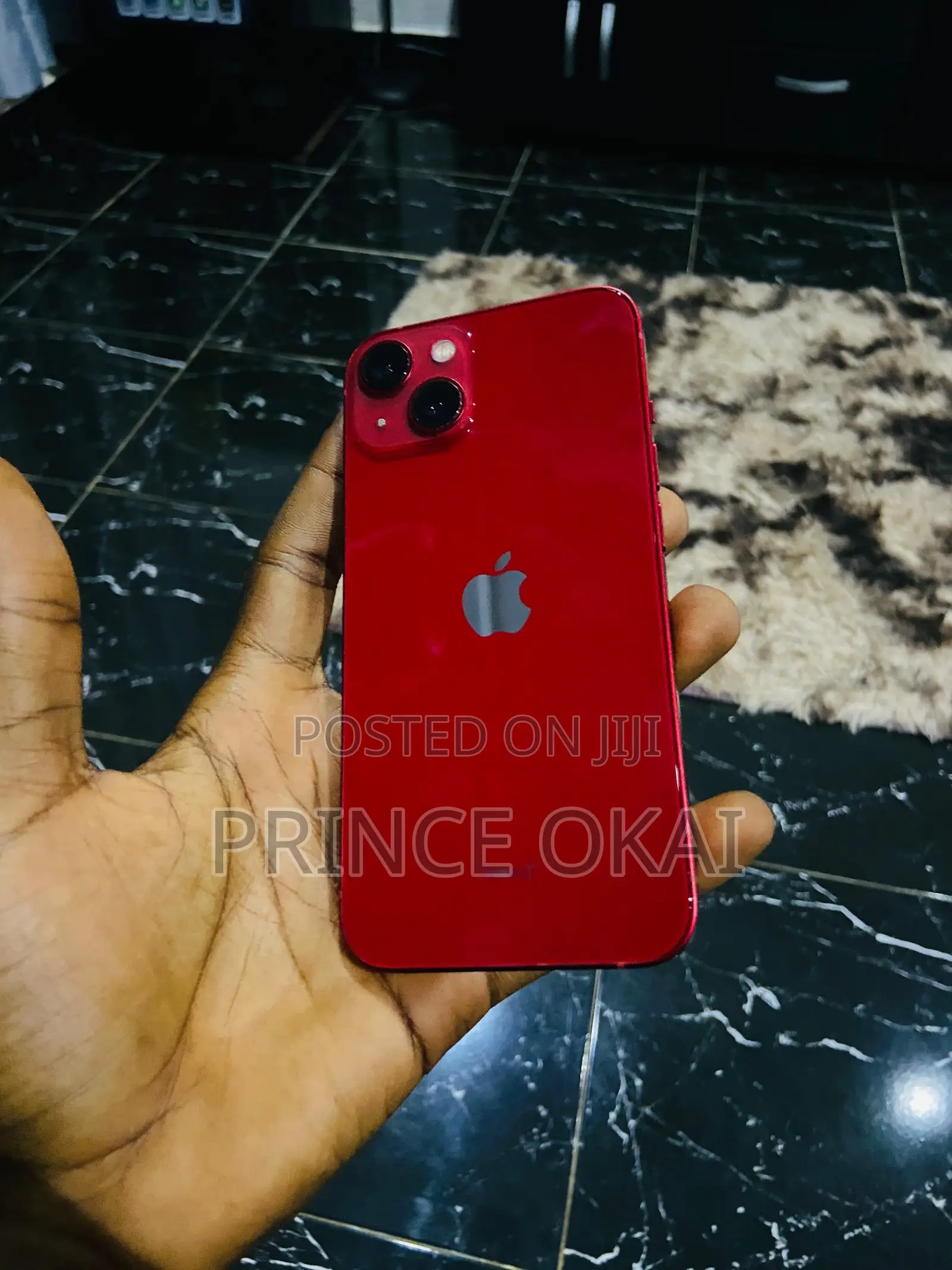 Apple iPhone 13 128 GB Red