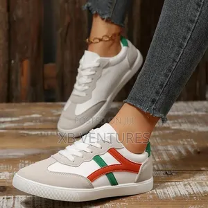 Women's Casual Lace-Up Contrast Color Sneakers