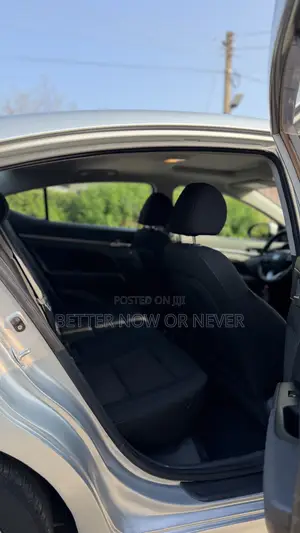 Hyundai Elantra SEL 2020 Silver