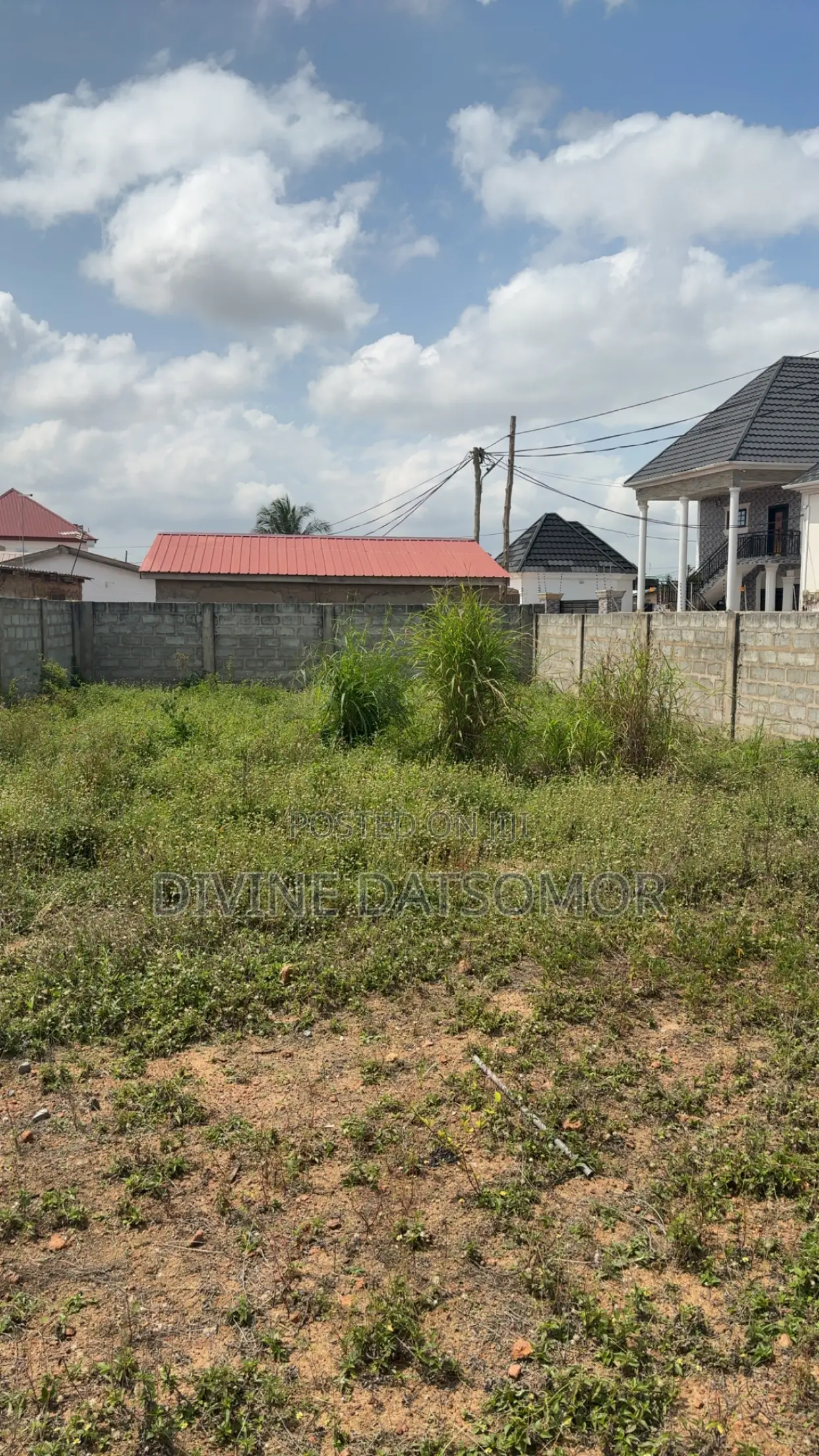 Quarter Plot of Land for Sale at Canada Estate