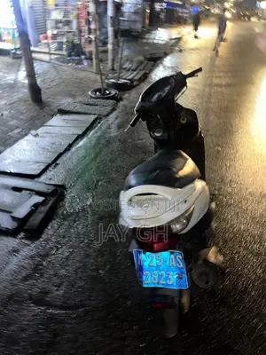 Kymco 2018 White