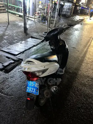Kymco 2018 White
