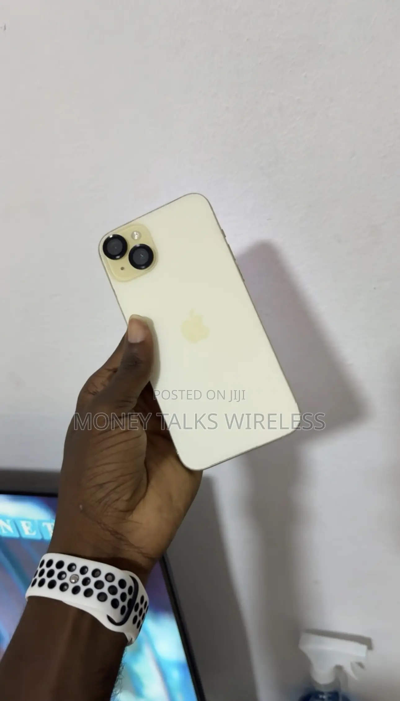Apple iPhone 15 Plus 128 GB Yellow