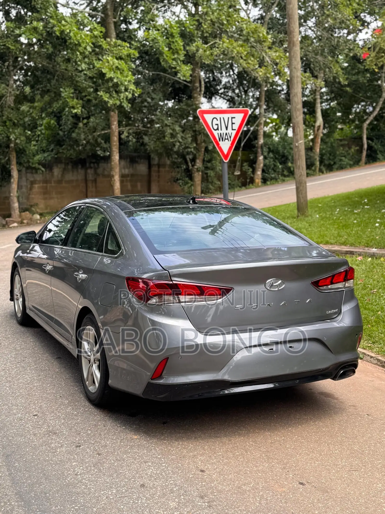 Hyundai Sonata Sport 2.0T 2018 Gray