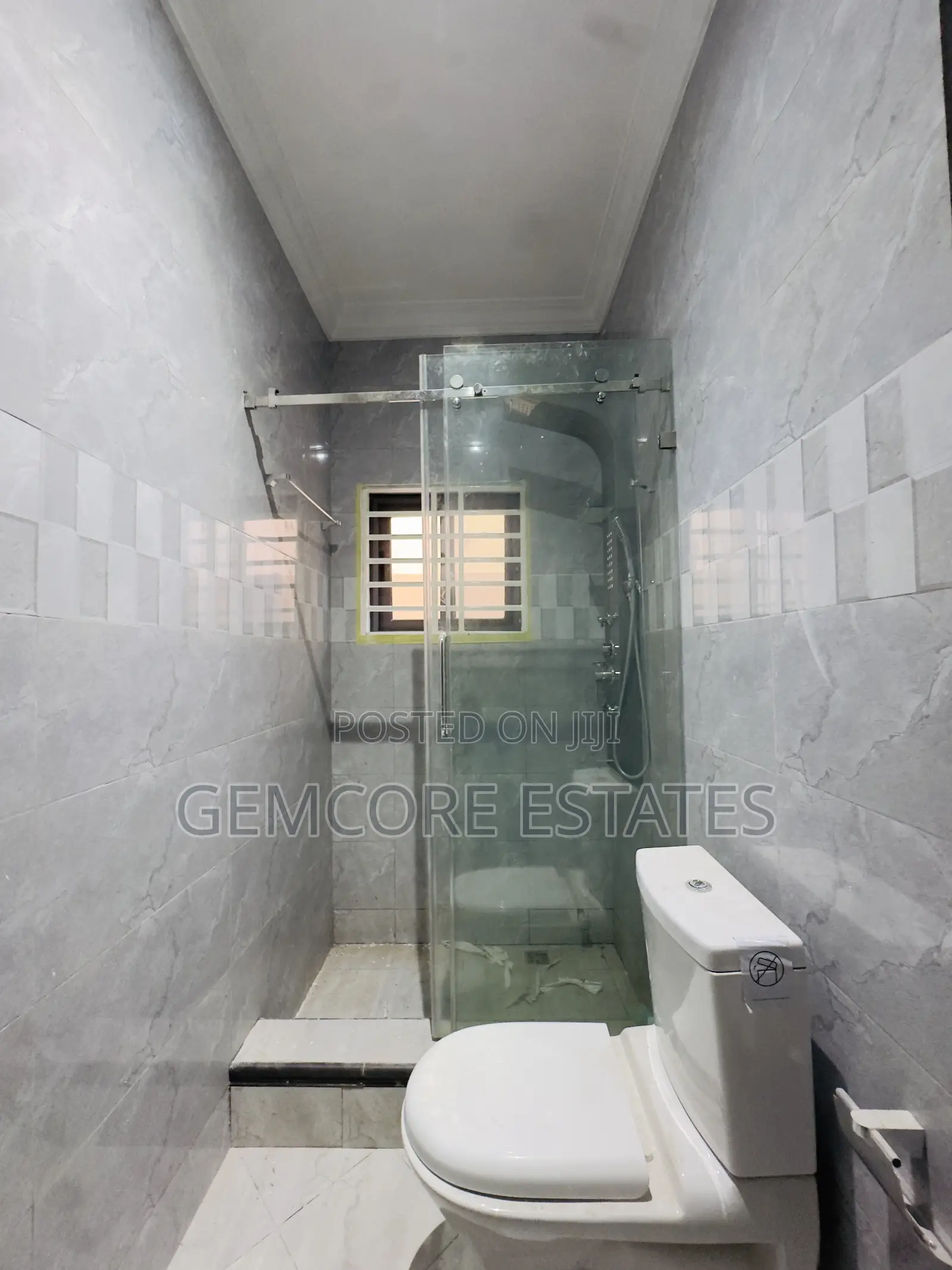 5bdrm House in East Legon Hills, Ashaley Botwe for sale