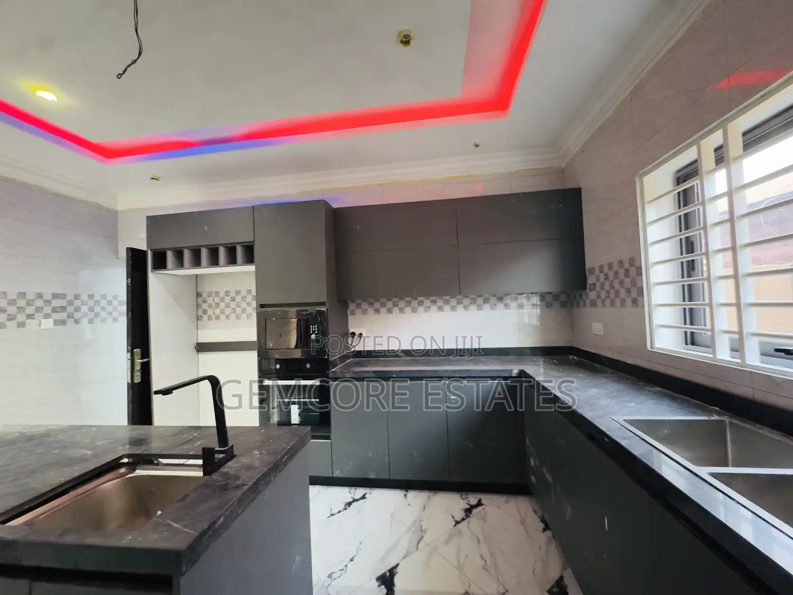 5bdrm House in East Legon Hills, Ashaley Botwe for sale