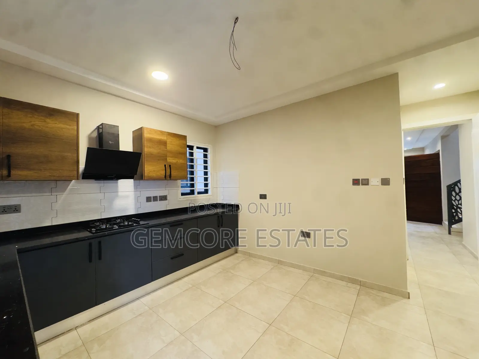 3bdrm House in Oyarifa for rent