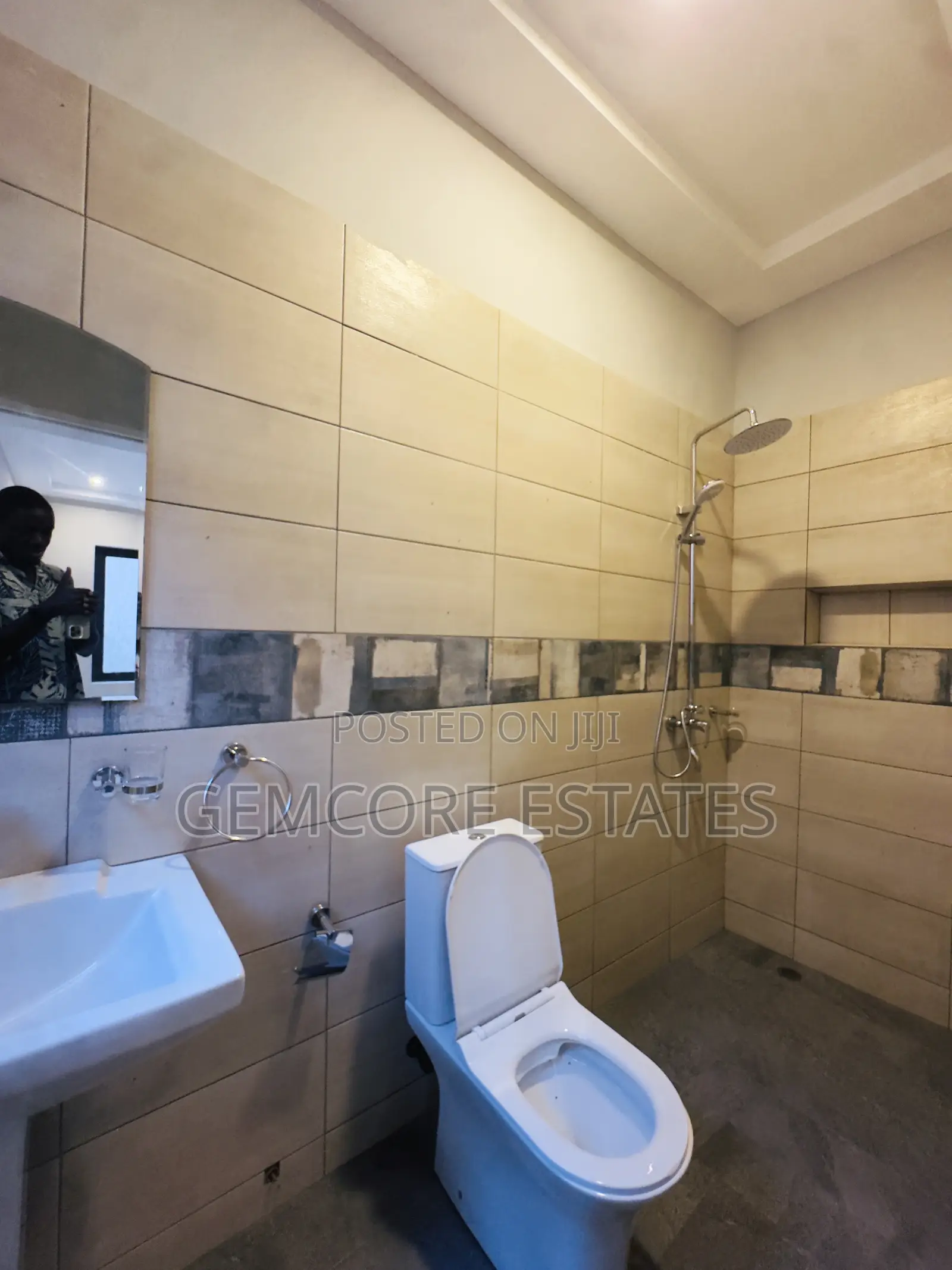 3bdrm House in Oyarifa for rent