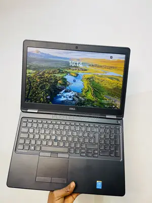 Laptop Dell Latitude E5550 8GB Intel Core i5 SSD 128GB
