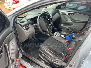 Hyundai Elantra Limited 4dr Sedan (1.8L 4cyl 6A) 2014 Gray