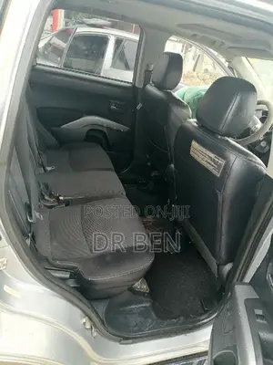 Mitsubishi Outlander 2009 Silver