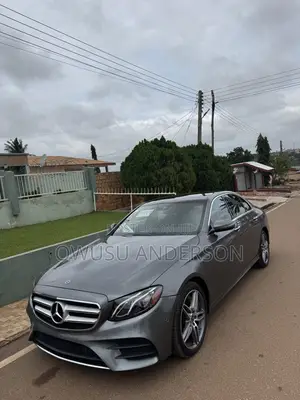 Mercedes-Benz E300 2018 Gray