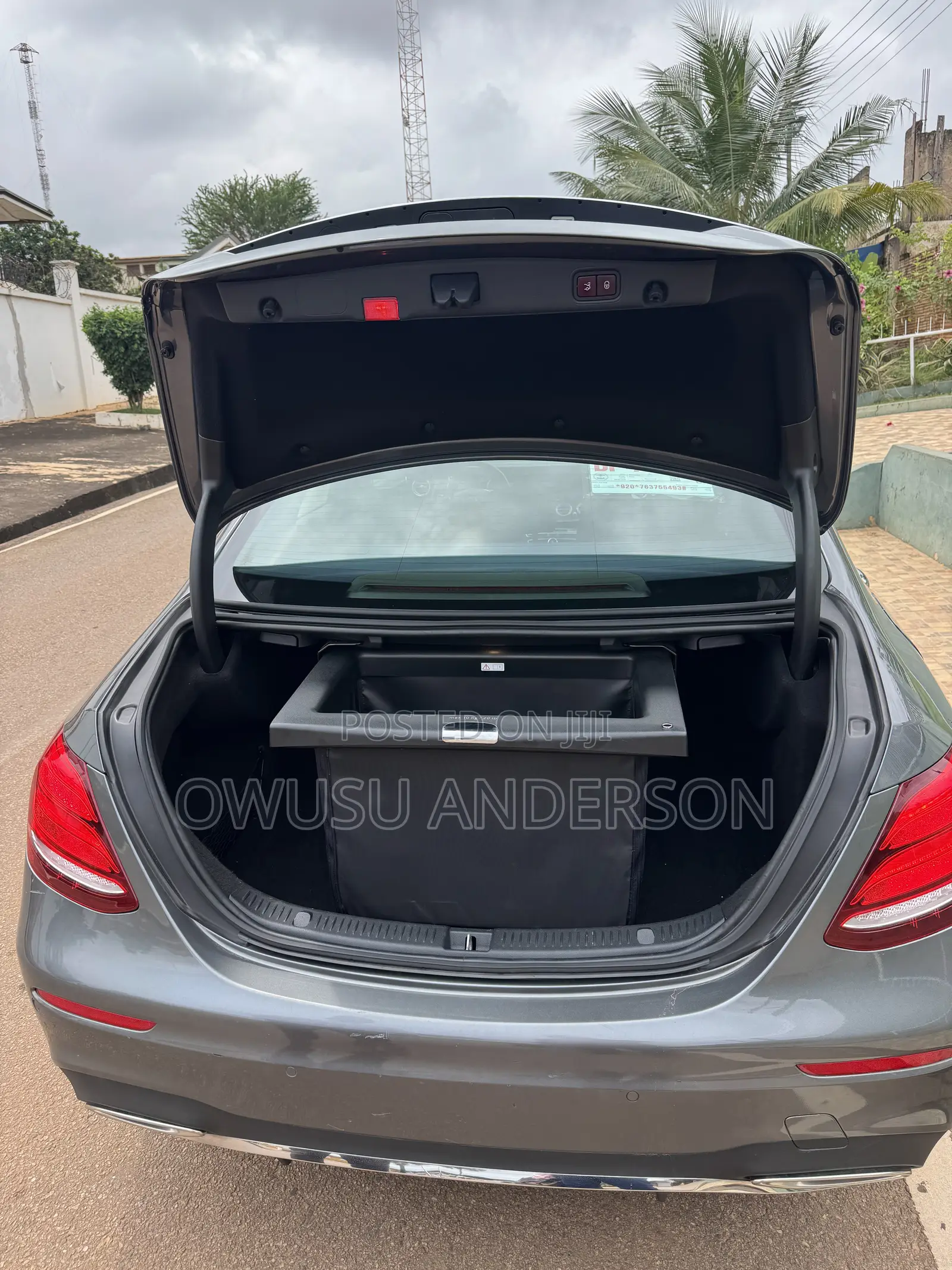 Mercedes-Benz E300 2018 Gray
