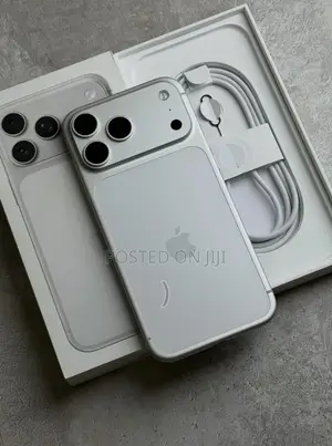 Apple iPhone 17 Pro Max 256 GB Silver