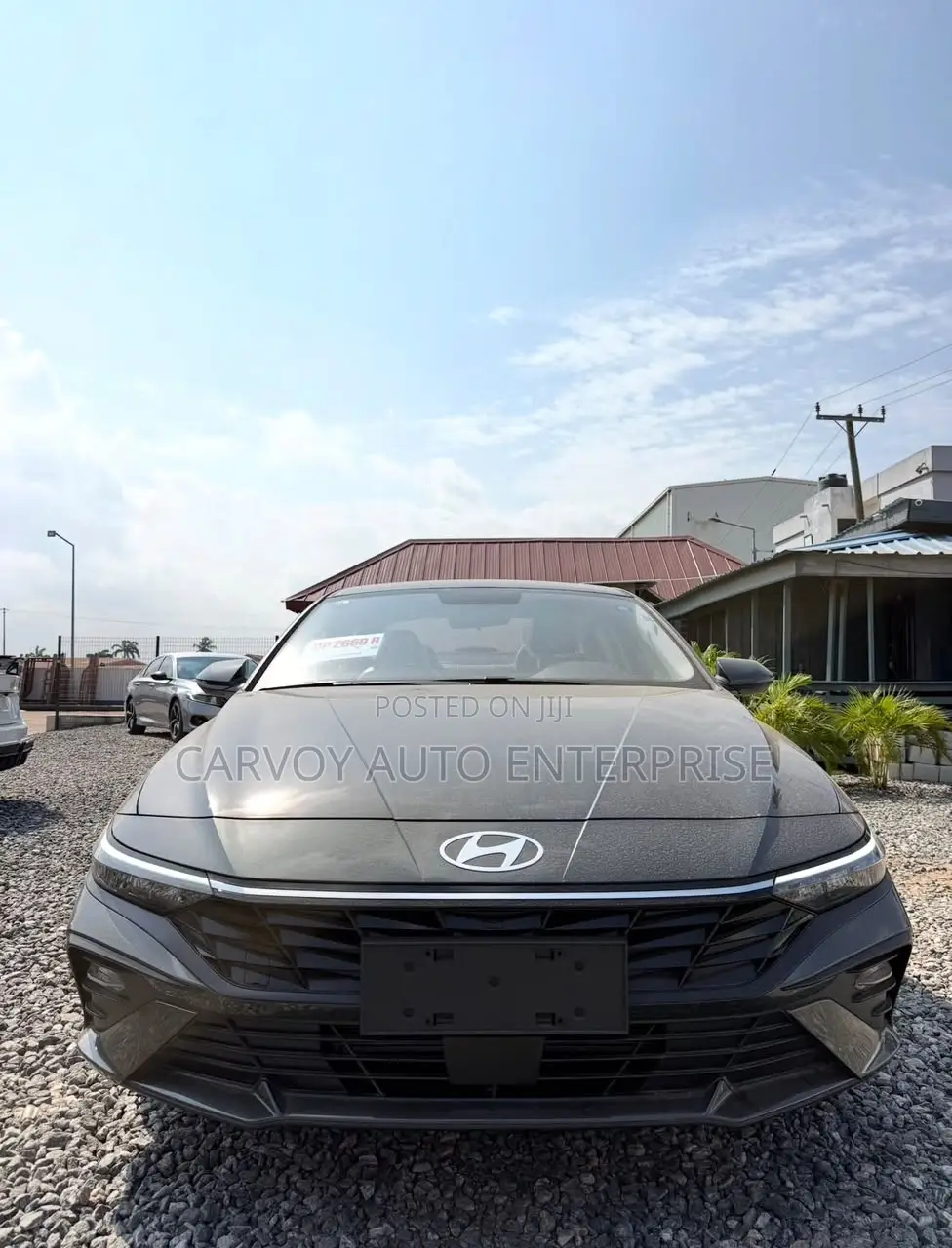New Hyundai Elantra Limited IVT 2025 Black