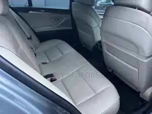 BMW 550i 2011 Gray