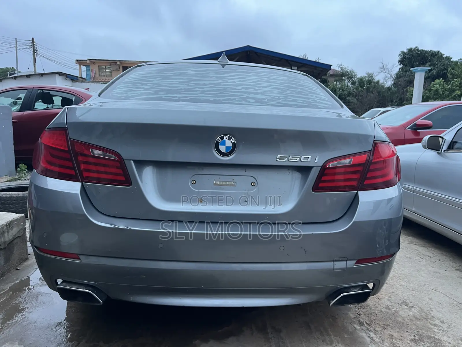 BMW 550i 2011 Gray