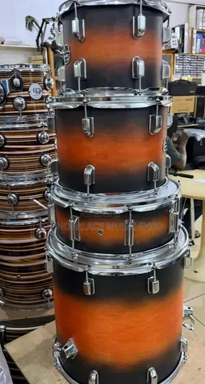 Mapex Armory Series Acoustic Drumset (5-Piece Complete)