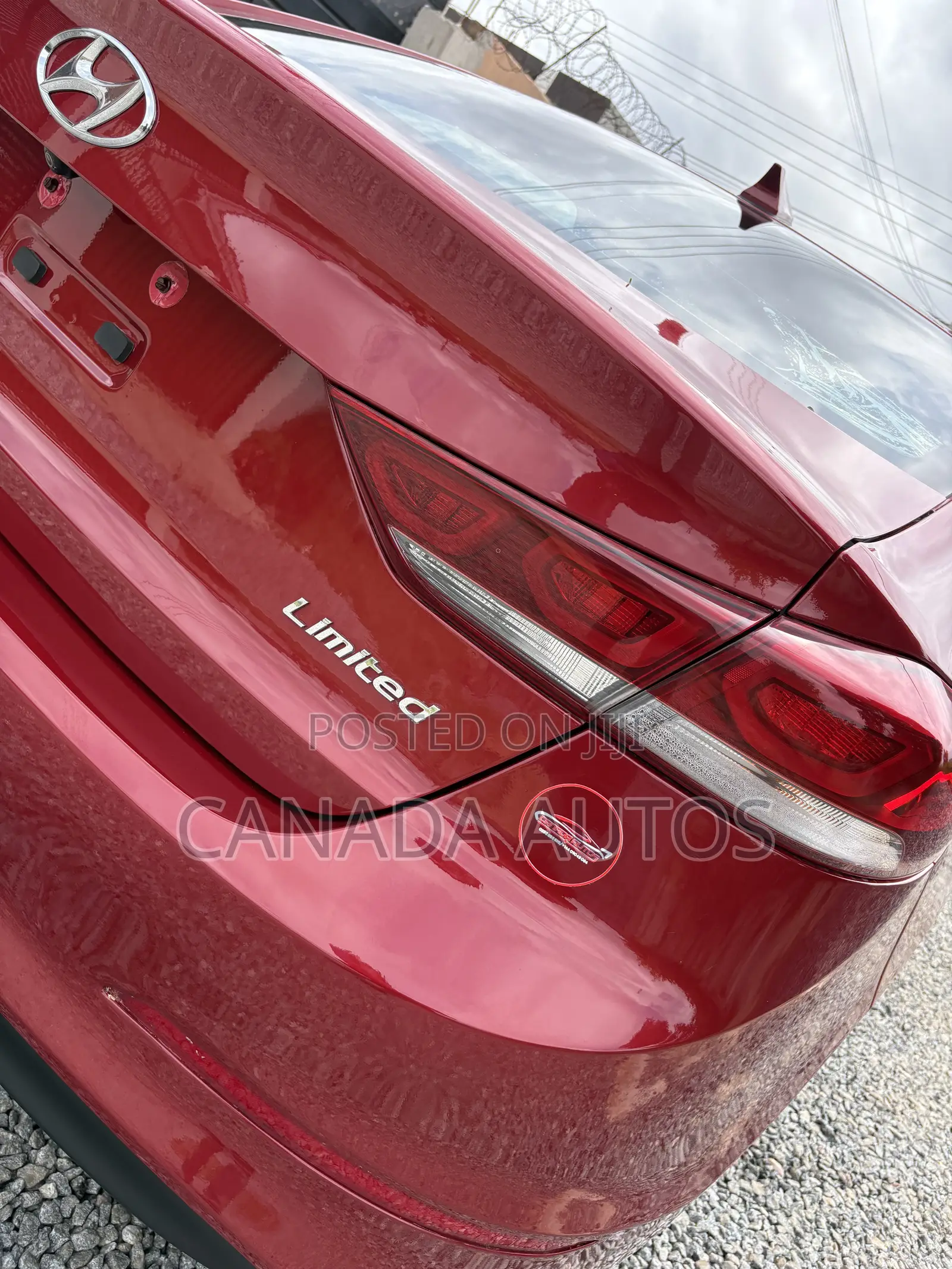 Hyundai Elantra Limited 2018 Red