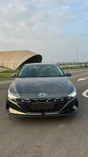 Hyundai Elantra SEL 2021 Gray