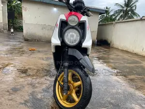 Yamaha YBR125 2021 White